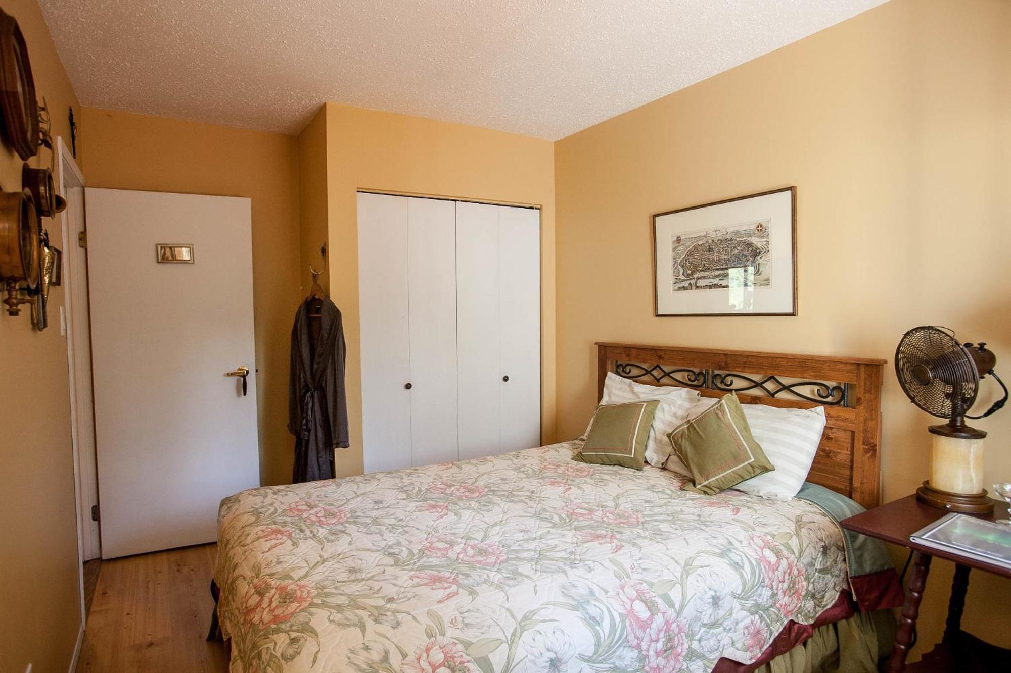 Hidden Valley Bed&Breakfast Whitehorse Rom bilde
